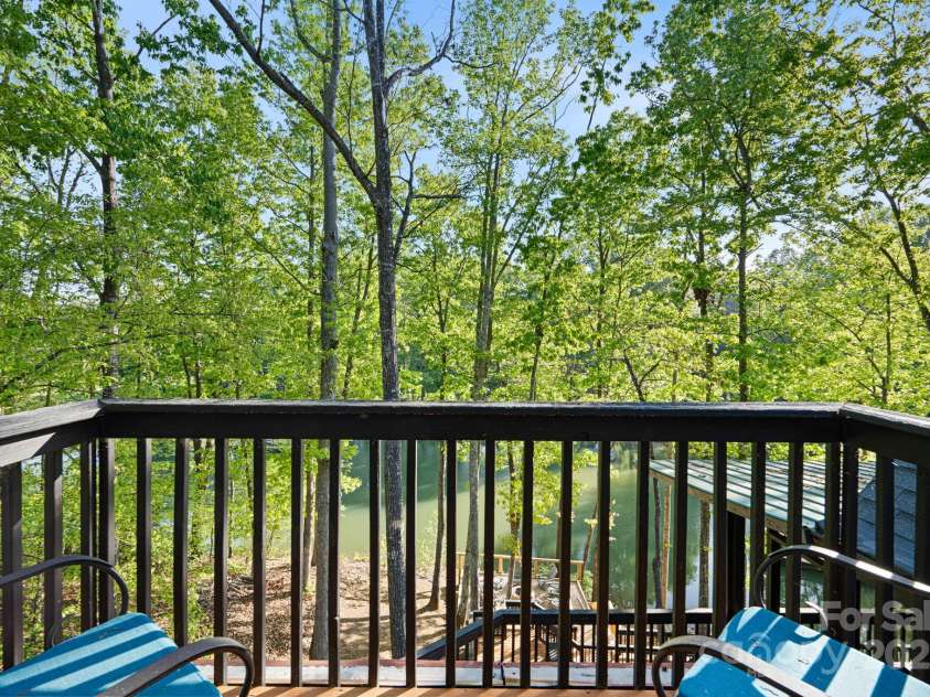 106 Mcnaron Lane, Mooresville, NC 28117.  MLS# CAR4224616, YatesRealty ID 18734. 