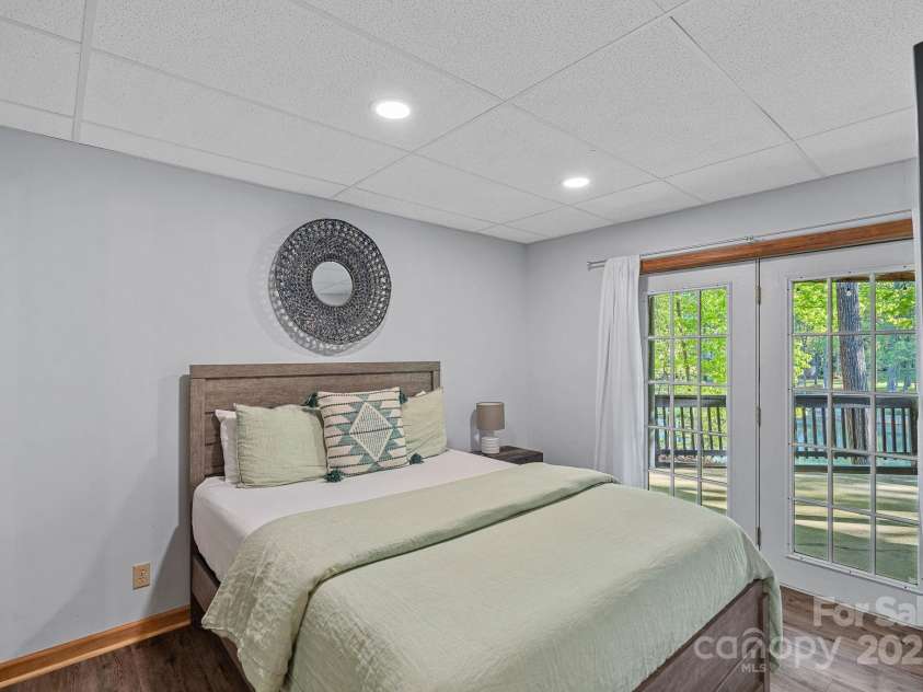 106 Mcnaron Lane, Mooresville, NC 28117.  MLS# CAR4224616, YatesRealty ID 18734. 