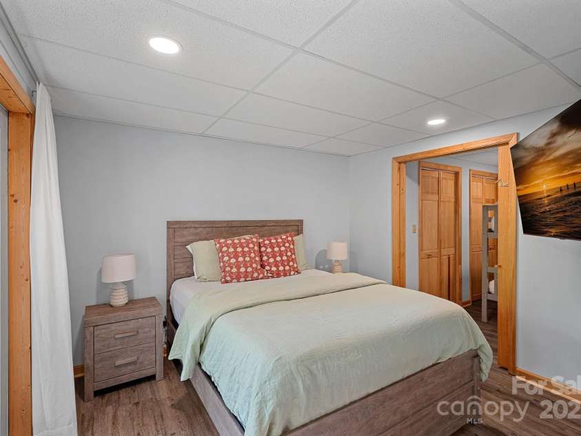 106 Mcnaron Lane, Mooresville, NC 28117.  MLS# CAR4224616, YatesRealty ID 18734. 