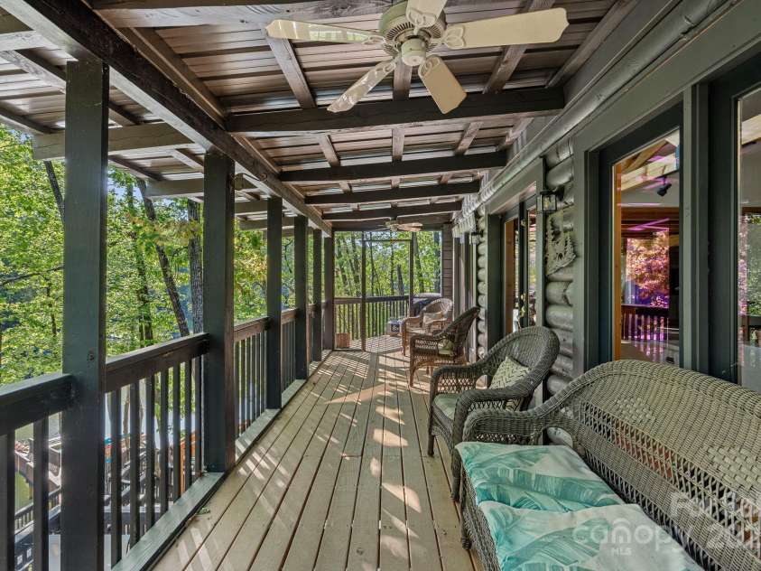 106 Mcnaron Lane, Mooresville, NC 28117.  MLS# CAR4224616, YatesRealty ID 18734. 