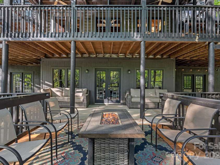 106 Mcnaron Lane, Mooresville, NC 28117.  MLS# CAR4224616, YatesRealty ID 18734. 