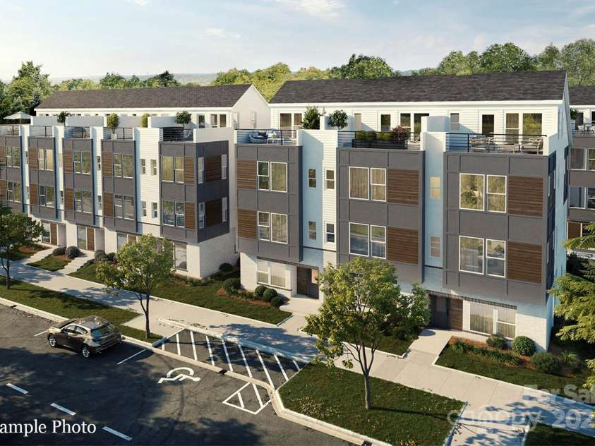 3009 Loso Terrace, Charlotte, NC 28217.  MLS# CAR4256291, YatesRealty ID 18735. 