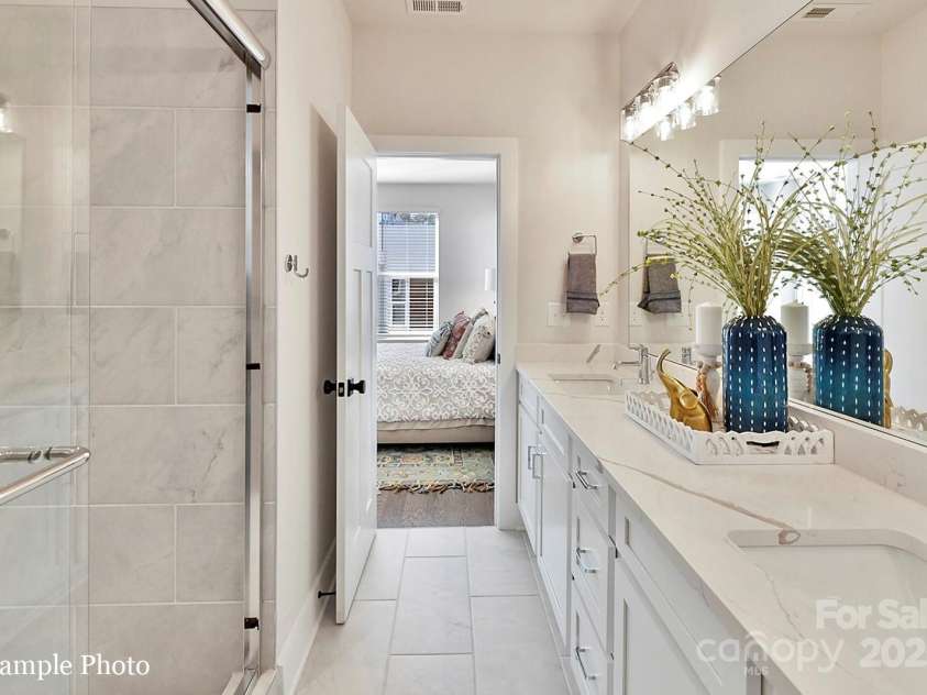 3009 Loso Terrace, Charlotte, NC 28217.  MLS# CAR4256291, YatesRealty ID 18735. 
