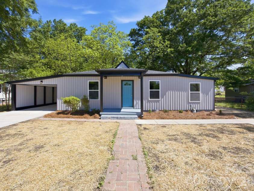 308 HIGHLAND Avenue, Concord, NC 28027.  MLS# CAR4371014, YatesRealty ID 18736. 