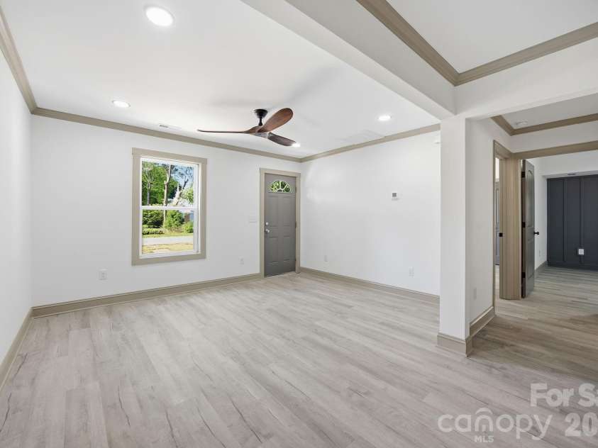 308 HIGHLAND Avenue, Concord, NC 28027.  MLS# CAR4371014, YatesRealty ID 18736. 
