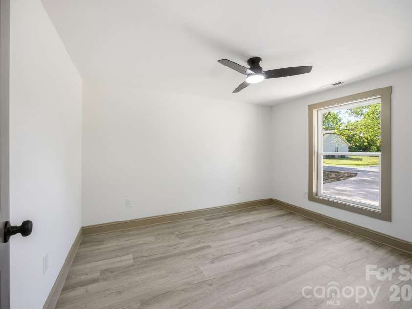 308 HIGHLAND Avenue, Concord, NC 28027.  MLS# CAR4371014, YatesRealty ID 18736. 