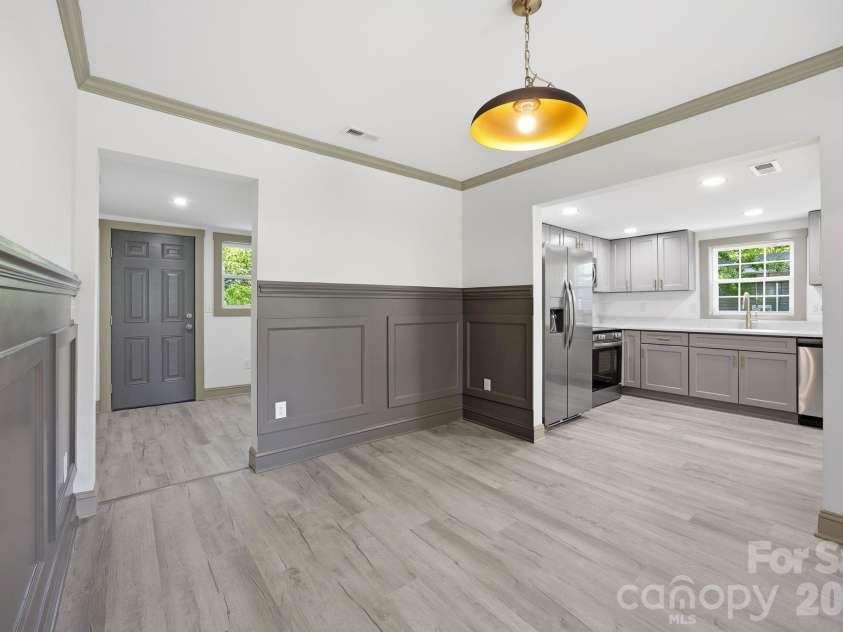 308 HIGHLAND Avenue, Concord, NC 28027.  MLS# CAR4371014, YatesRealty ID 18736. 
