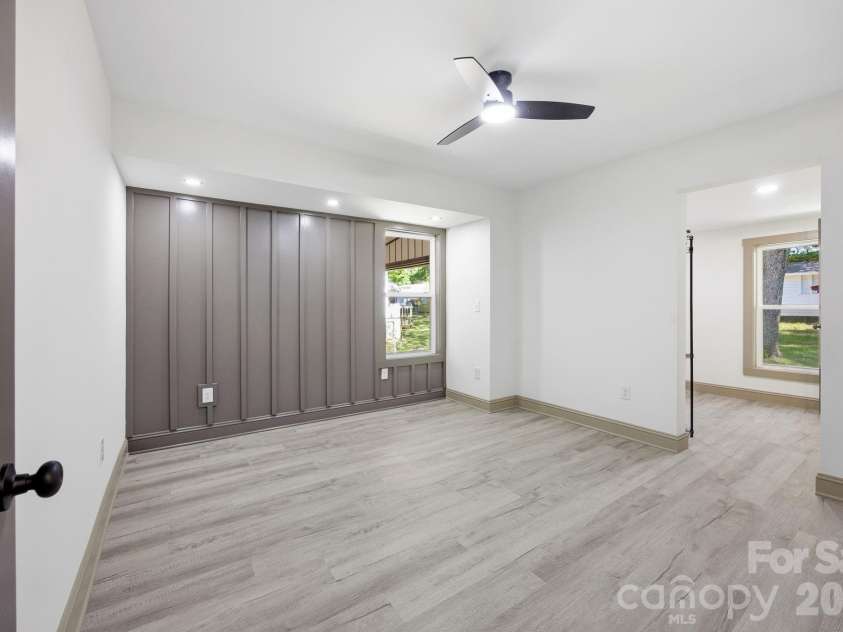 308 HIGHLAND Avenue, Concord, NC 28027.  MLS# CAR4371014, YatesRealty ID 18736. 