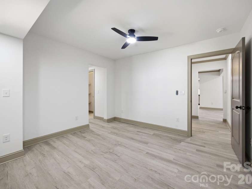 308 HIGHLAND Avenue, Concord, NC 28027.  MLS# CAR4371014, YatesRealty ID 18736. 