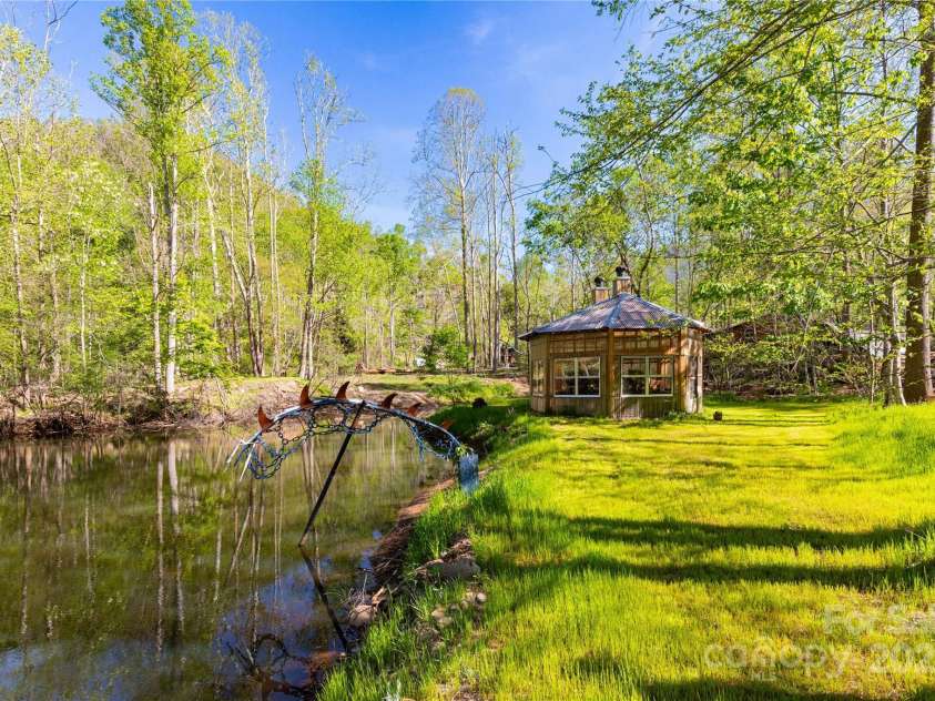 28 & 29 Spruce Chase Lane, Swannanoa, NC 28778.  MLS# CAR4251000, YatesRealty ID 18737. Pond & Greenhouse