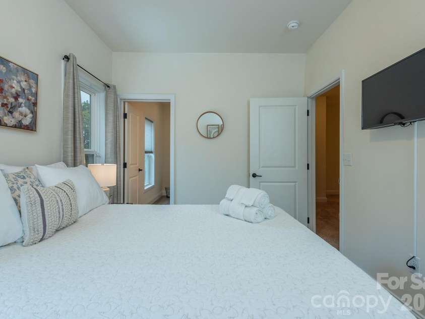 71 and 73 Panorama Drive, Asheville, NC 28806.  MLS# CAR4378085, YatesRealty ID 18737. 
