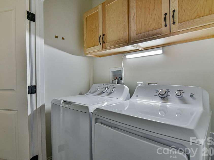 71 and 73 Panorama Drive, Asheville, NC 28806.  MLS# CAR4378085, YatesRealty ID 18737. 
