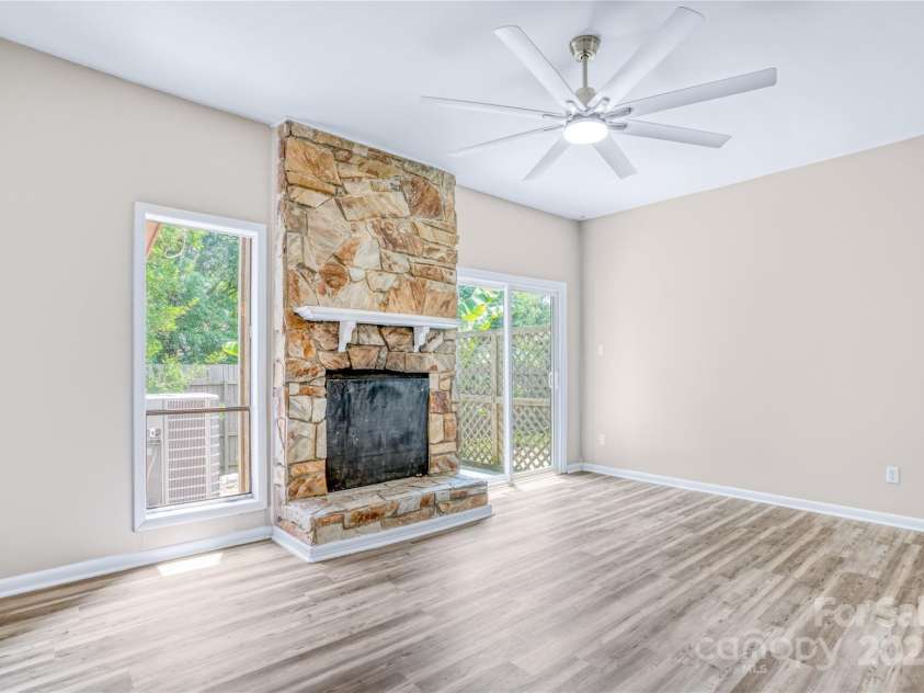 7912 Charter Oak Lane, Charlotte, NC 28226.  MLS# CAR4266708, YatesRealty ID 18738. 