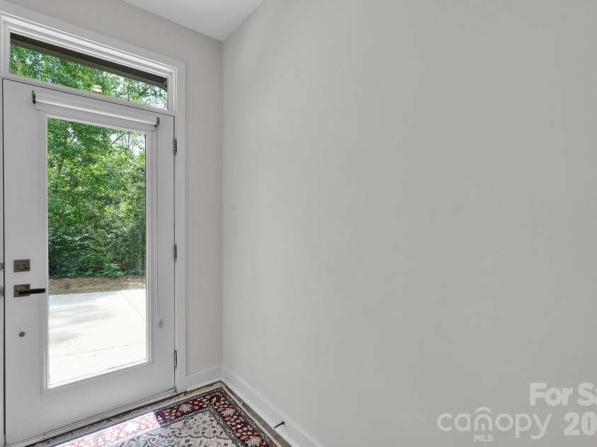 336 Twinflower Lane, Charlotte, NC 28205.  MLS# CAR4367102, YatesRealty ID 18739. 