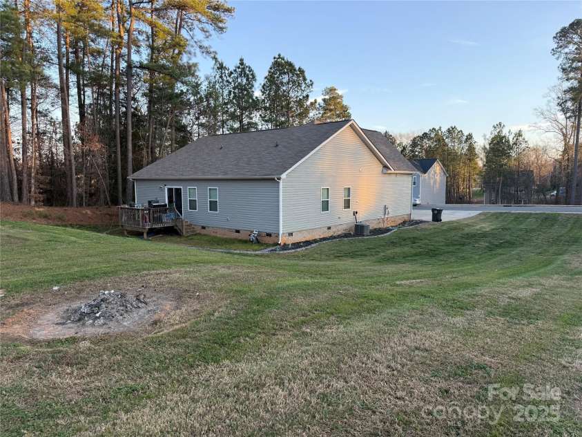 115 Stoney Lane, Cherryville, NC 28021.  MLS# CAR4334267, YatesRealty ID 1874. 