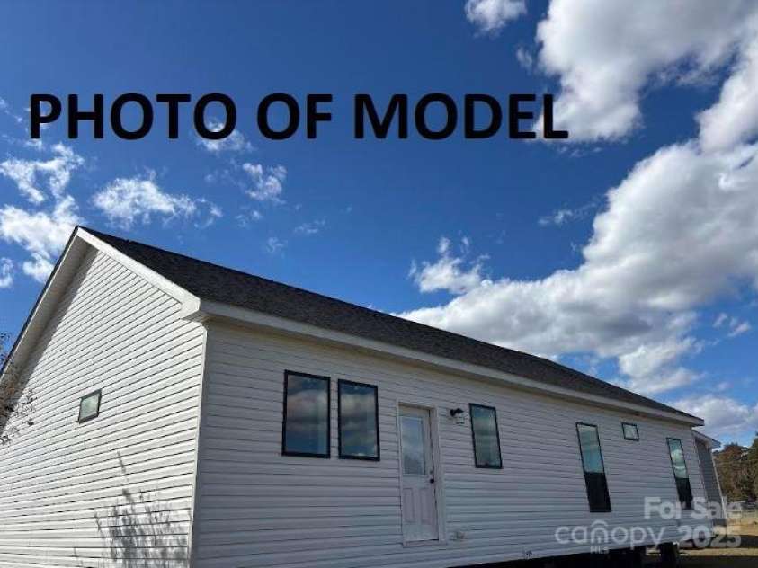 957 Martinat Drive, Morganton, NC 28655.  MLS# CAR4320526, YatesRealty ID 1874. 