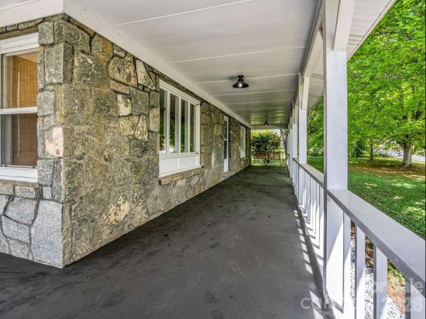 363 Etowah School Road, Hendersonville, NC 28739.  MLS# CAR4409741, YatesRealty ID 18743. 
