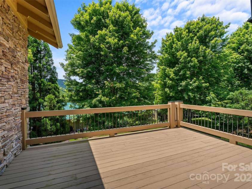 50 Mandolin Drive, Black Mountain, NC 28711.  MLS# CAR4264408, YatesRealty ID 18743. Living in Nine South is a joy with its well-maintained landscaping by the HOA! The community is surrounded by beautiful mountains and located only 5 minutes from downtown Black Mountain's many local shops, venues an