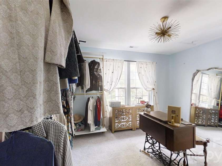 112 Huntly Lane, Mooresville, NC 28115.  MLS# CAR4369281, YatesRealty ID 18745. 