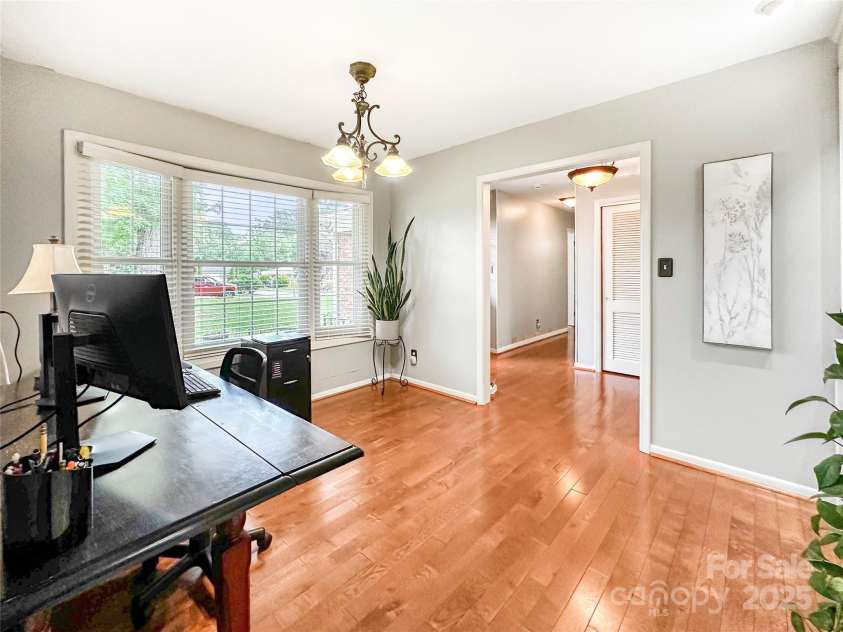 200 Woodside Drive, Morganton, NC 28655.  MLS# CAR4256591, YatesRealty ID 18745. 