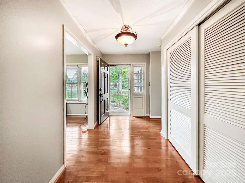 200 Woodside Drive, Morganton, NC 28655.  MLS# CAR4256591, YatesRealty ID 18745. 