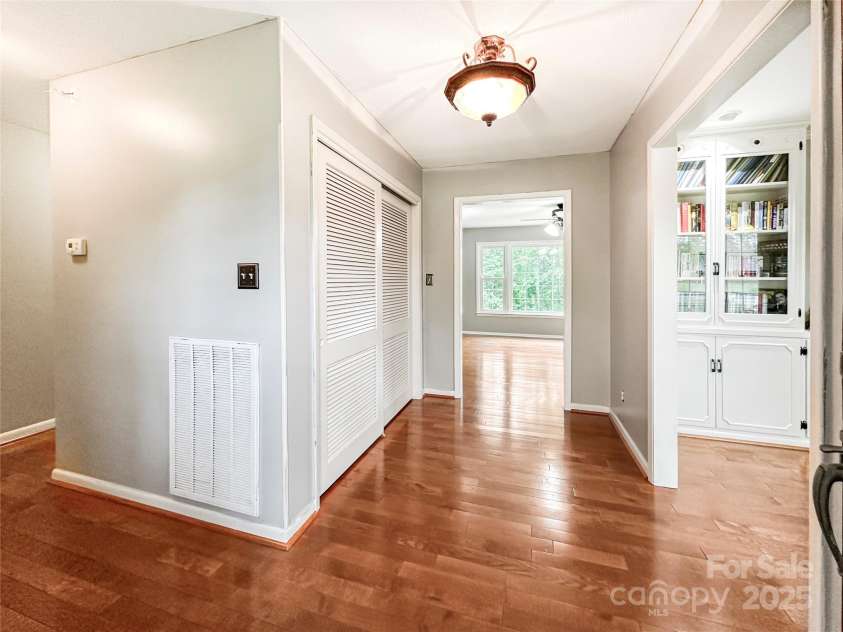 200 Woodside Drive, Morganton, NC 28655.  MLS# CAR4256591, YatesRealty ID 18745. 