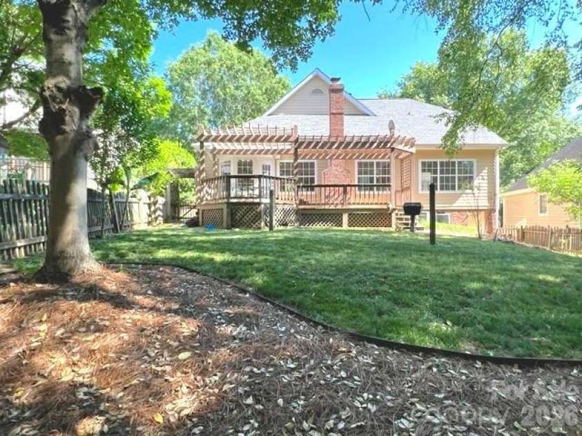 6501 Outer Bridge Lane, Charlotte, NC 28270.  MLS# CAR4377519, YatesRealty ID 18747. View from back fence.