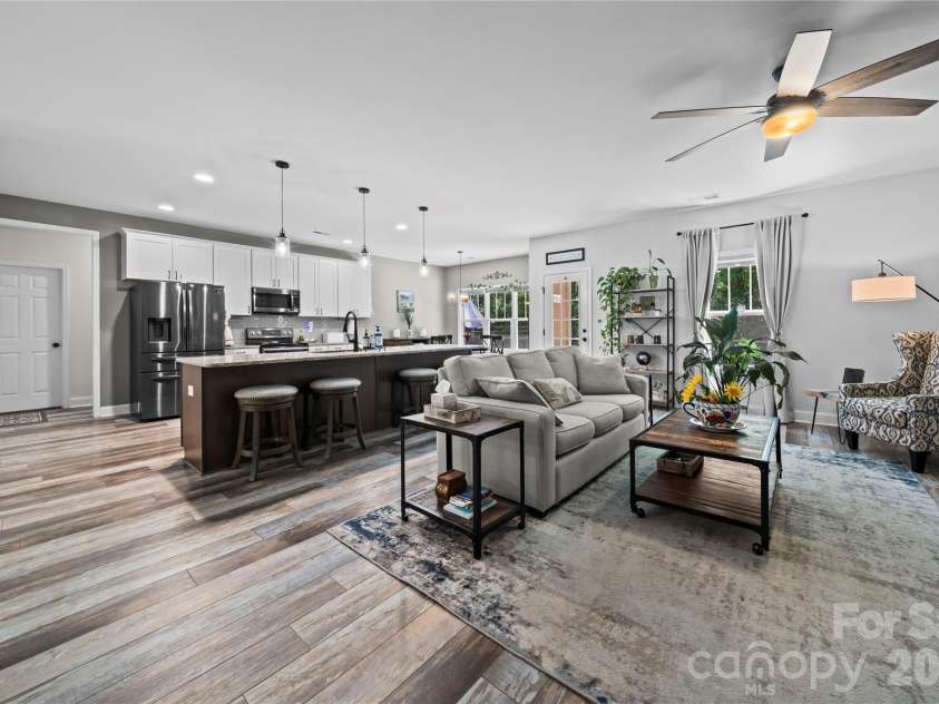 473 Evergreen Road, Clover, SC 29710.  MLS# CAR4372674, YatesRealty ID 18749. 