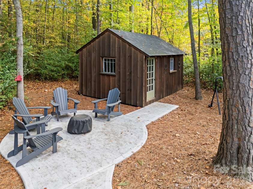 473 Evergreen Road, Clover, SC 29710.  MLS# CAR4372674, YatesRealty ID 18749. 