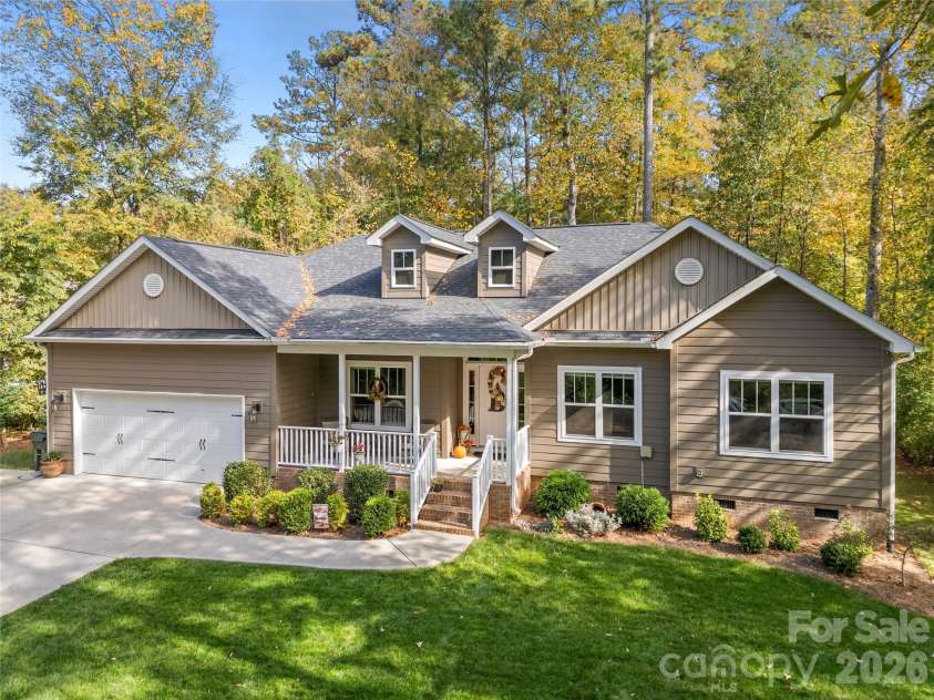 473 Evergreen Road, Clover, SC 29710.  MLS# CAR4372674, YatesRealty ID 18749. 
