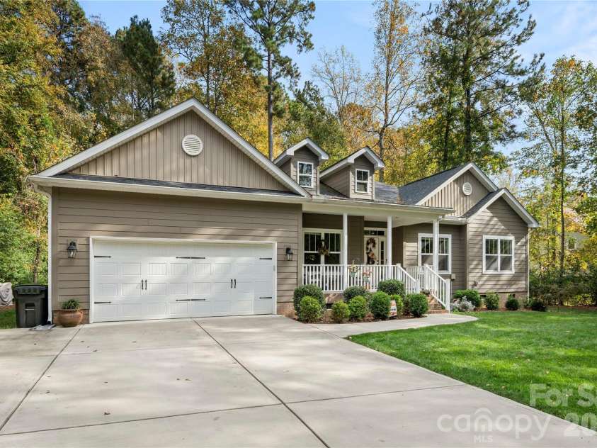 473 Evergreen Road, Clover, SC 29710.  MLS# CAR4372674, YatesRealty ID 18749. 