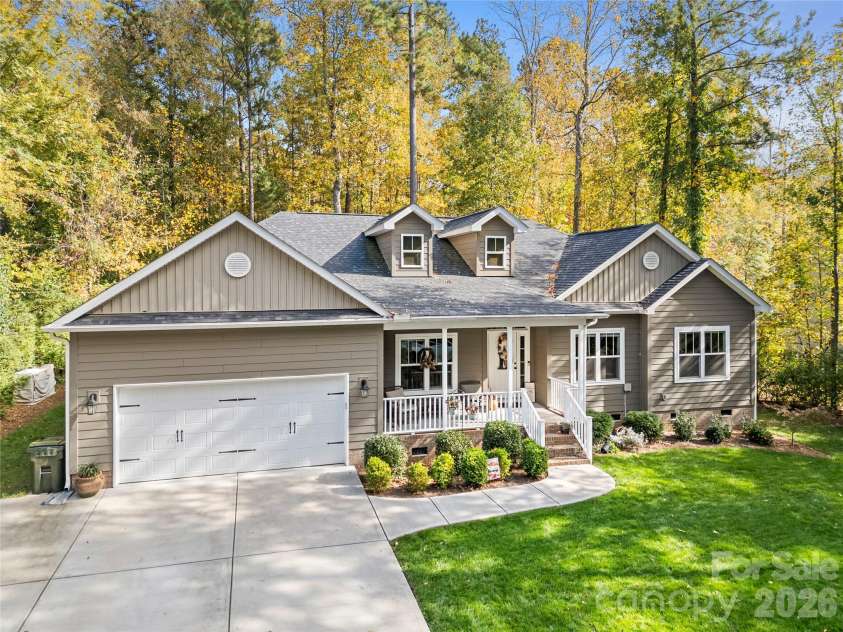 473 Evergreen Road, Clover, SC 29710.  MLS# CAR4372674, YatesRealty ID 18749. 
