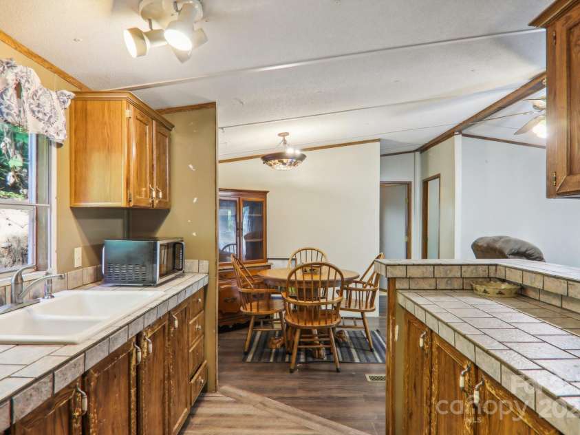 138 Buddy Lane, Chimney Rock, NC 28720.  MLS# CAR4326250, YatesRealty ID 1875. 