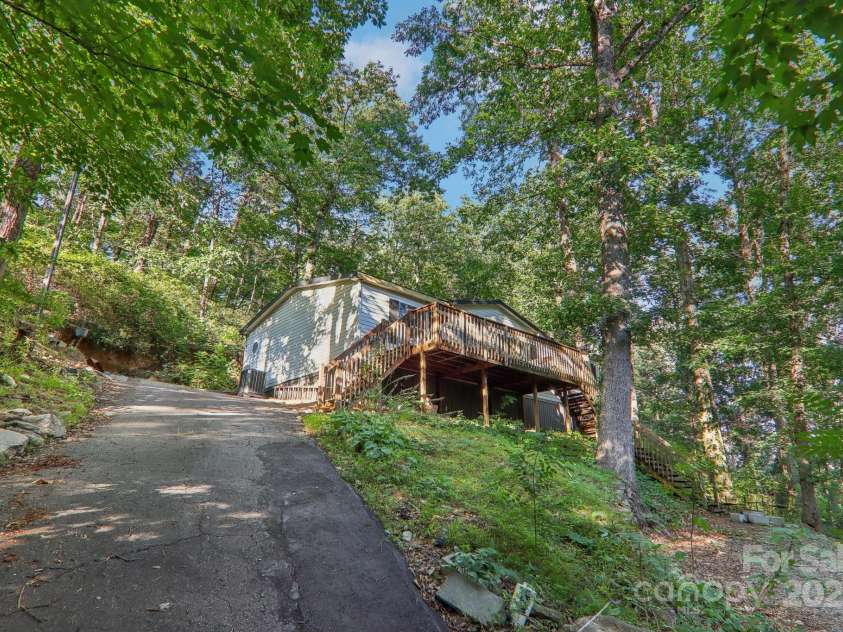 138 Buddy Lane, Chimney Rock, NC 28720.  MLS# CAR4326250, YatesRealty ID 1875. 