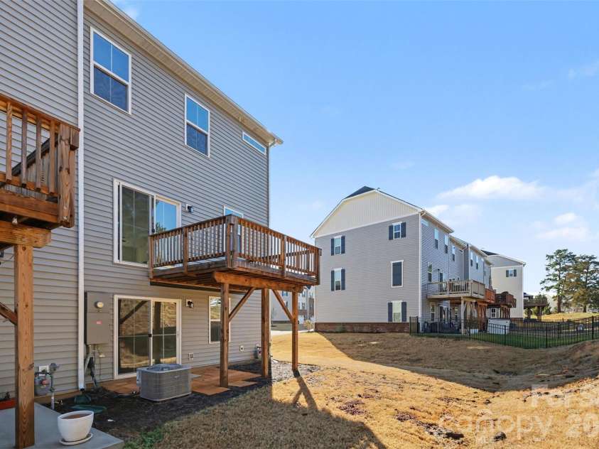 2638 Grantham Place Drive, Fort Mill, SC 29715.  MLS# CAR4346930, YatesRealty ID 1875. 