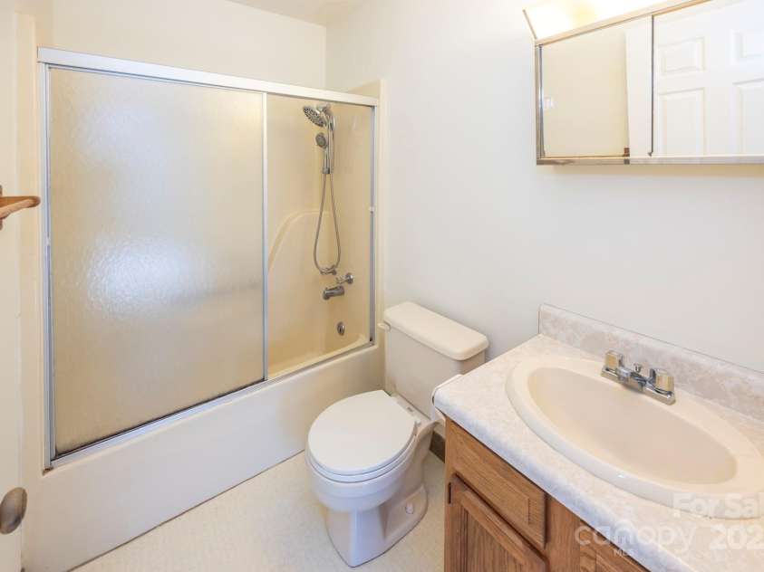 395 Thompson Road, Rutherfordton, NC 28139.  MLS# CAR4214337, YatesRealty ID 1875. 
