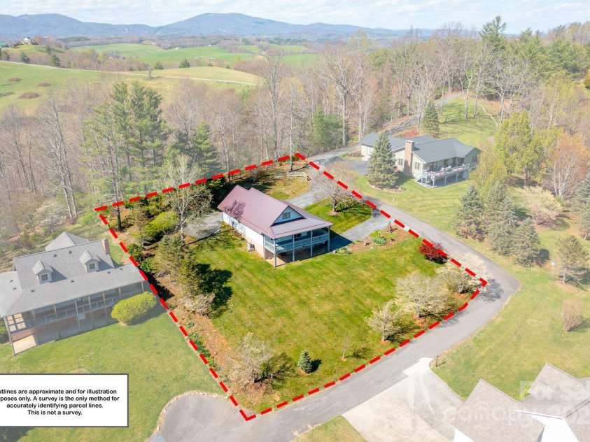 522 Buckeye Ridge Run, Sparta, NC 28675.  MLS# CAR4248814, YatesRealty ID 18750. 