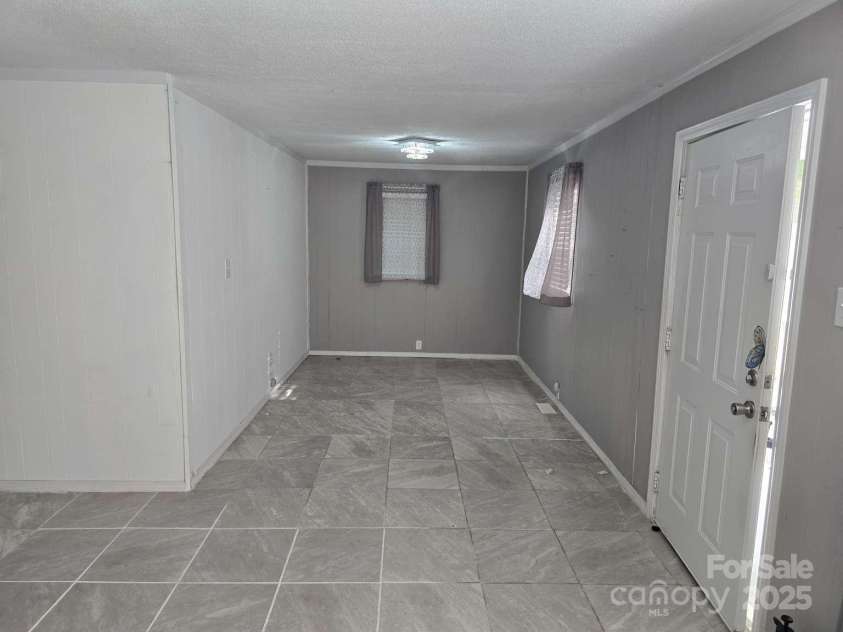 3112 Kendrick Road, Gastonia, NC 28056.  MLS# CAR4263197, YatesRealty ID 18751. 