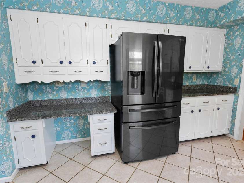 159 Amble Lane, Fletcher, NC 28732.  MLS# CAR4248015, YatesRealty ID 18753. 