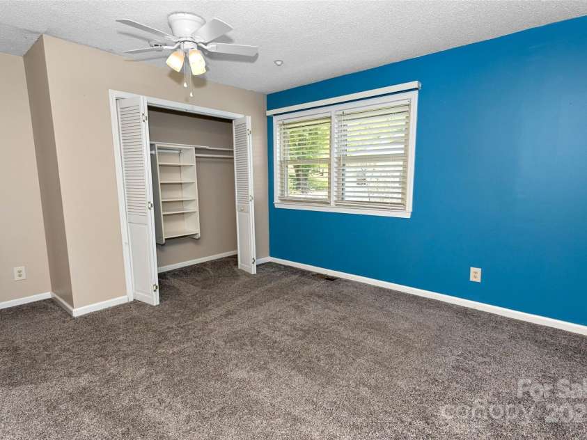 159 Amble Lane, Fletcher, NC 28732.  MLS# CAR4248015, YatesRealty ID 18753. 