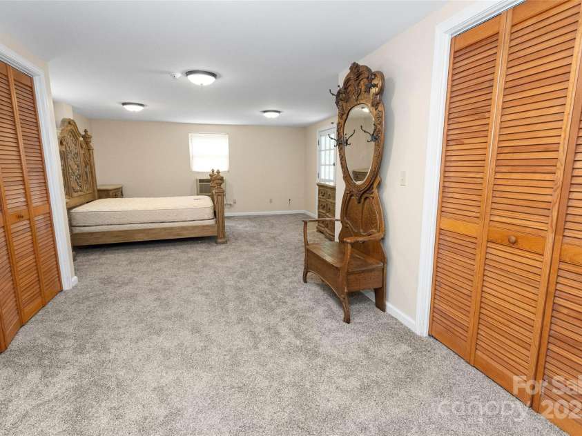 159 Amble Lane, Fletcher, NC 28732.  MLS# CAR4248015, YatesRealty ID 18753. 