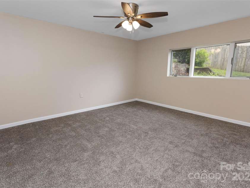 159 Amble Lane, Fletcher, NC 28732.  MLS# CAR4248015, YatesRealty ID 18753. 