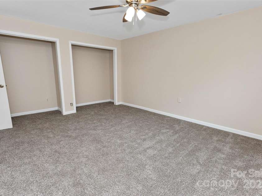 159 Amble Lane, Fletcher, NC 28732.  MLS# CAR4248015, YatesRealty ID 18753. 