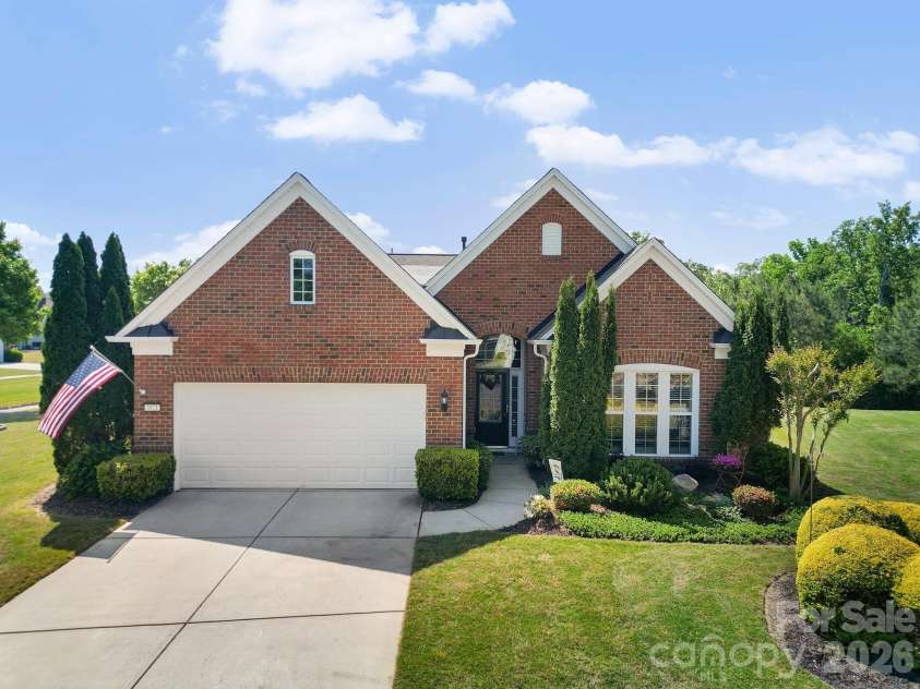 3021 Voyageurs Way, Fort Mill, SC 29707.  MLS# CAR4375079, YatesRealty ID 18753. 