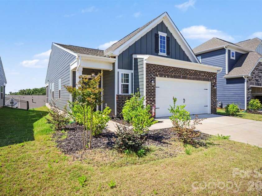 1737 Otter Perch Lane, Fort Mill, SC 29715.  MLS# CAR4402441, YatesRealty ID 18754. 