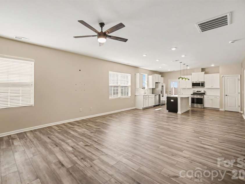 1737 Otter Perch Lane, Fort Mill, SC 29715.  MLS# CAR4402441, YatesRealty ID 18754. 