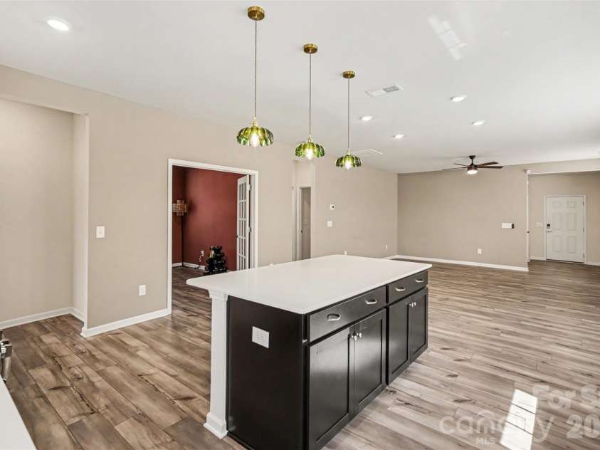 1737 Otter Perch Lane, Fort Mill, SC 29715.  MLS# CAR4402441, YatesRealty ID 18754. 