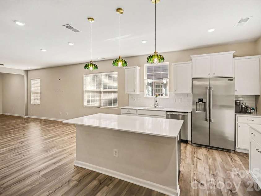 1737 Otter Perch Lane, Fort Mill, SC 29715.  MLS# CAR4402441, YatesRealty ID 18754. 