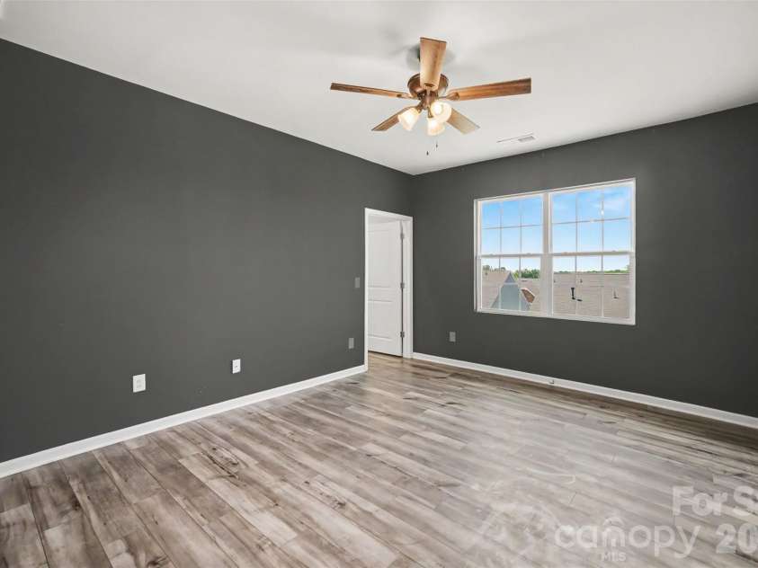 1737 Otter Perch Lane, Fort Mill, SC 29715.  MLS# CAR4402441, YatesRealty ID 18754. 