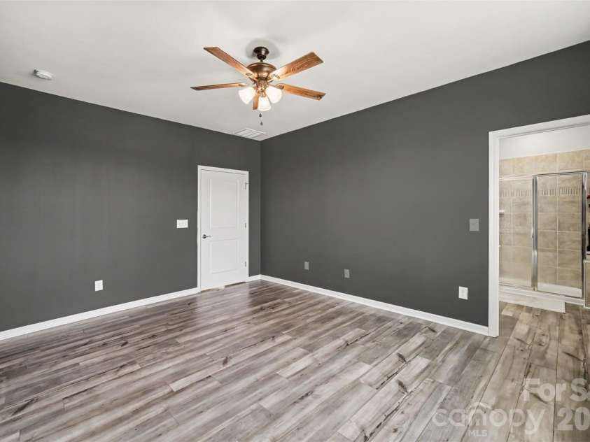 1737 Otter Perch Lane, Fort Mill, SC 29715.  MLS# CAR4402441, YatesRealty ID 18754. 
